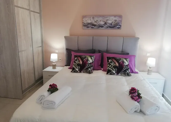 Meltemi Beach Apartments